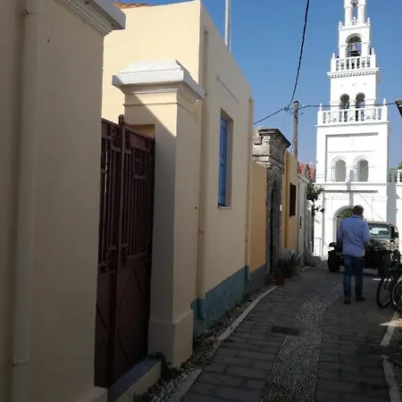 Louloudi Traditional House Koskinou Ferienhaus